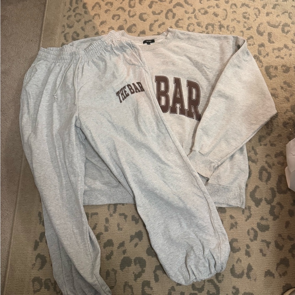 THE BAR Sweat set!